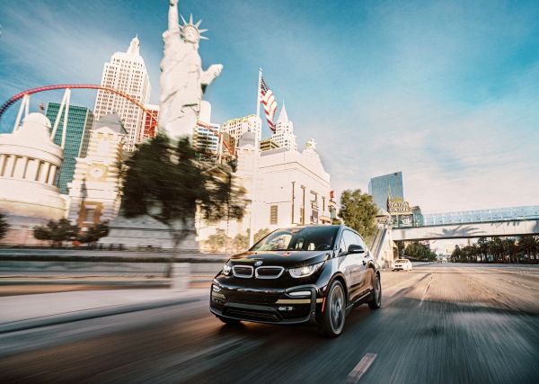 BMW i3